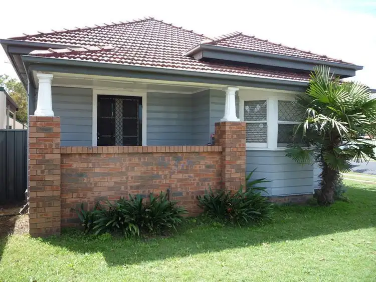 14 Hamilton Street, Hamilton North NSW 2292
