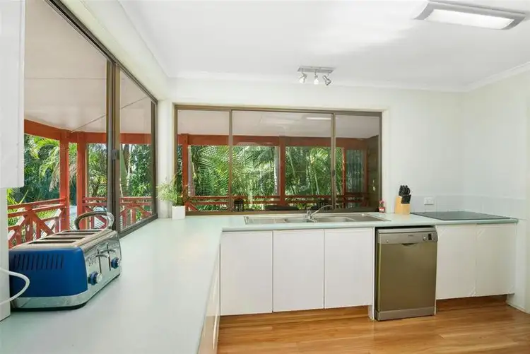 Seventh view of Homely house listing, 8 Fernleigh Court, Currumbin QLD 4223