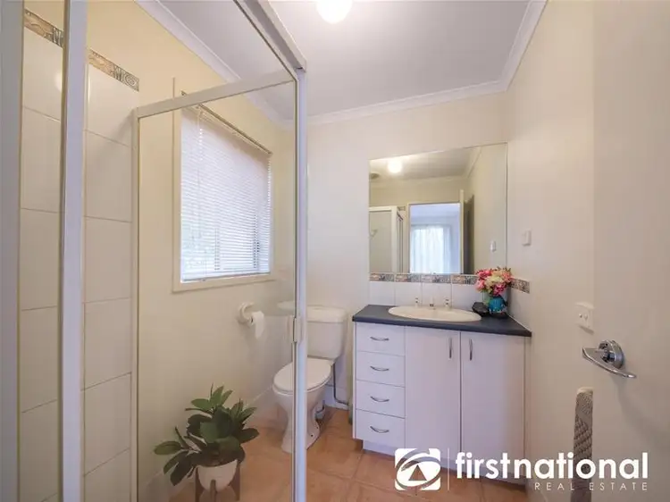 Fifth view of Homely house listing, 5 Appleton Court, Narre Warren South VIC 3805