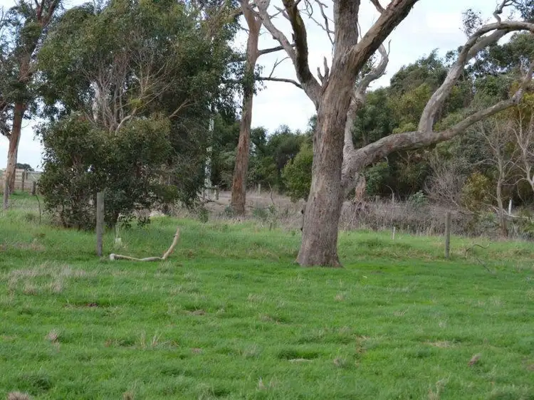 115 Desmond Road, Wattle Bank,, Inverloch VIC 3996