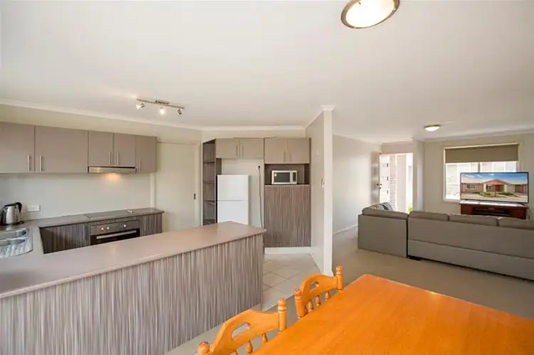 Fifth view of Homely unit listing, 2/9 Bowen Avenue, Gunnedah NSW 2380