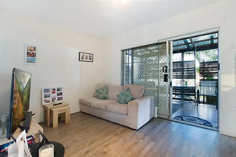 Sixth view of Homely unit listing, 6/41 Tallebudgera Drive, Palm Beach QLD 4221
