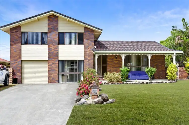 3 Ling Place, Palm Beach QLD 4221