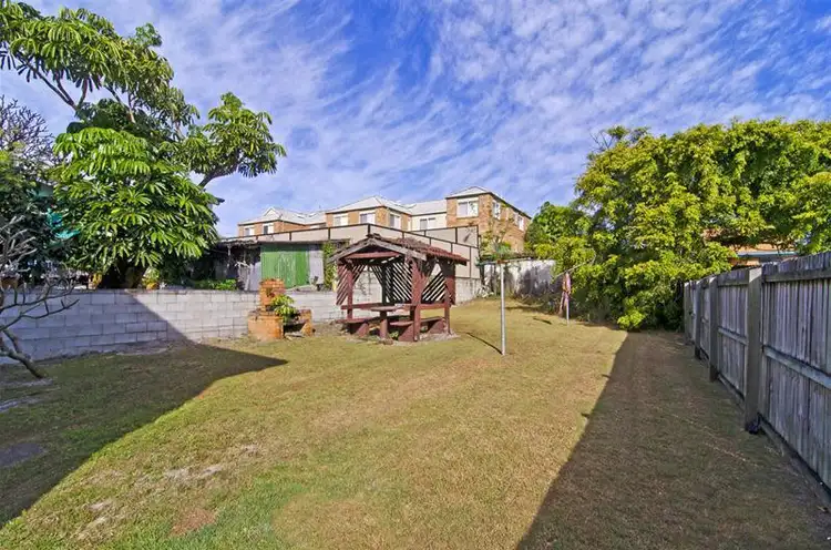 Sixth view of Homely house listing, 8 Twenty Fifth Avenue, Palm Beach QLD 4221