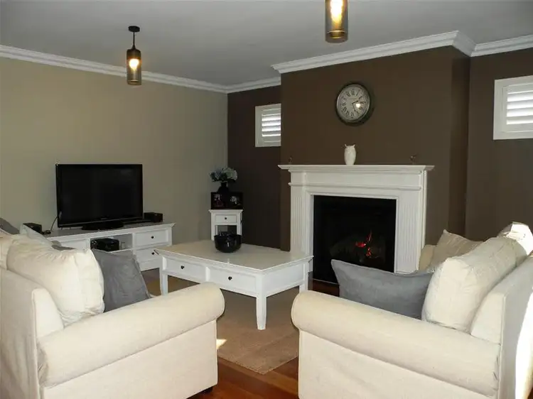 Fifth view of Homely house listing, 42 Grandlakes Way, Lara VIC 3212