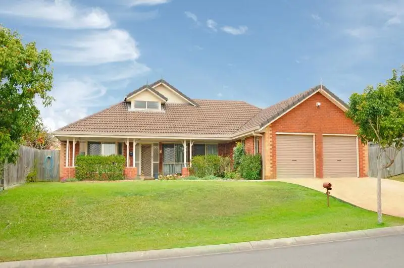 Main view of Homely house listing, 8 Albert Place, Parkinson QLD 4115