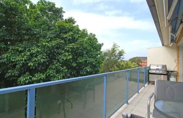 Fourth view of Homely unit listing, 11/10 Avon Road, Dee Why NSW 2099