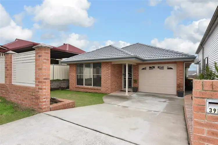 39 Brunker Street, Kurri Kurri NSW 2327