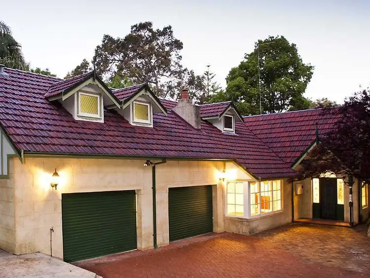 25 Croyden Road, Roleystone WA 6111