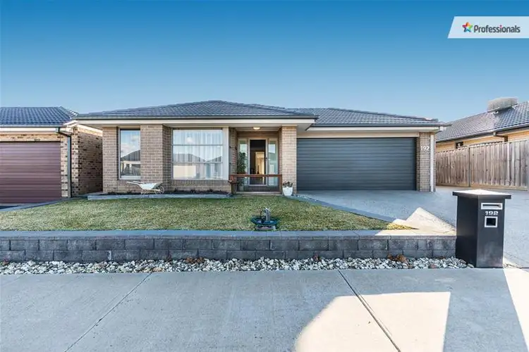 192 Botanica Springs Boulevard, Brookfield VIC 3338