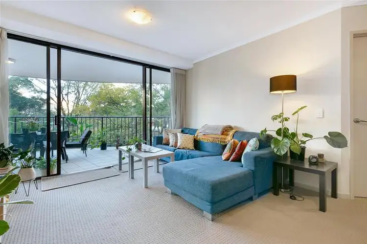 109/8 Land Street, Toowong QLD 4066