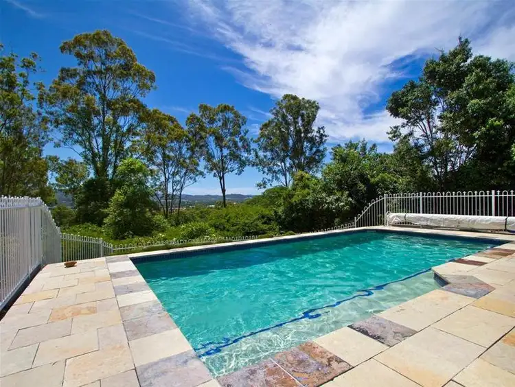 23 Clarence Drive, Helensvale QLD 4212