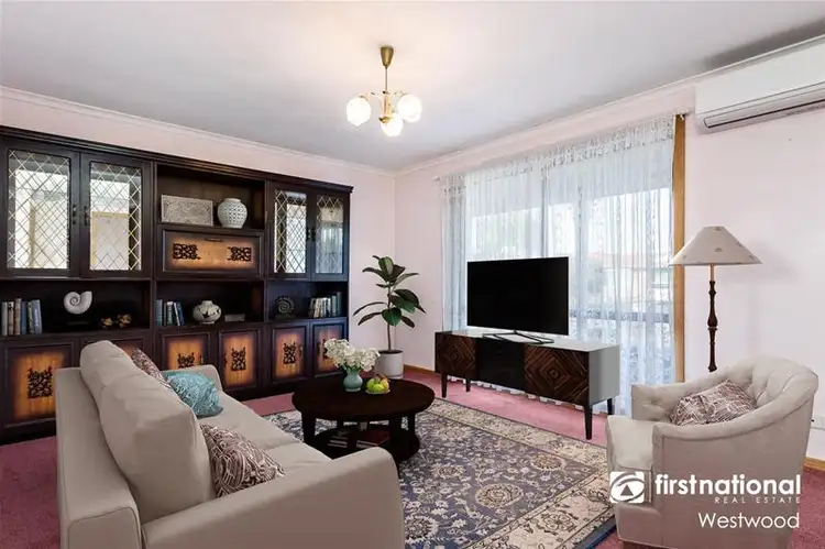 Fifth view of Homely house listing, 26 Karinya Close, Werribee VIC 3030