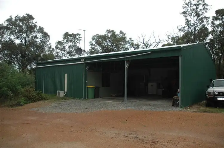 84 Frensham Place, Martin WA 6110