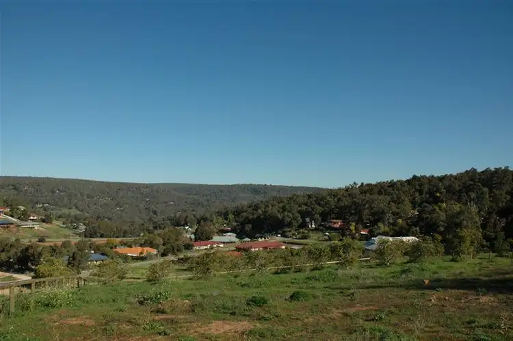 817 Belvedere Rise, Roleystone WA 6111