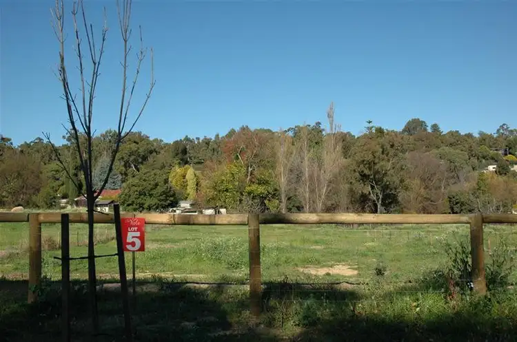 805 Maclean Street, Roleystone WA 6111