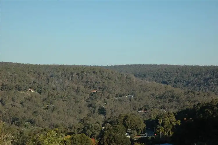 819 Belvedere Rise, Roleystone WA 6111