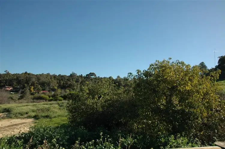 826 Zavatteri  Rise, Roleystone WA 6111