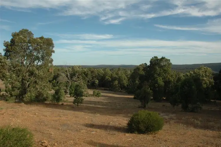 90 (lot 810) Leworthy Loop, Karragullen WA 6111
