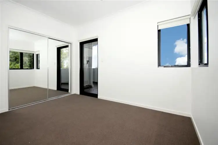 Sixth view of Homely studio listing, 4/7 Ivanhoe Street, Annerley QLD 4103