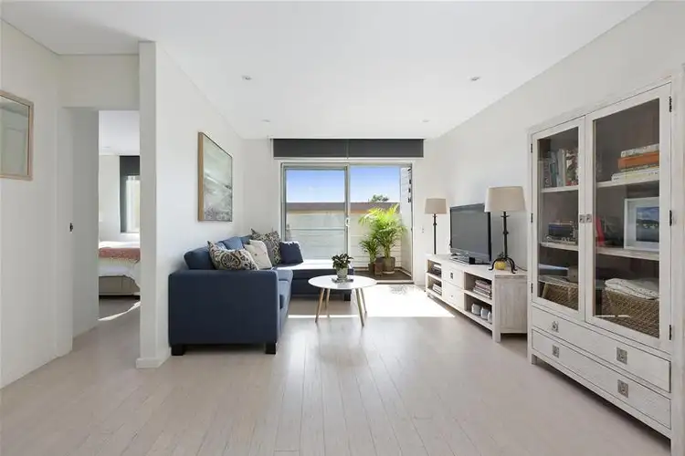 Main view of Homely unit listing, 5/38 The Crescent, Dee Why NSW 2099