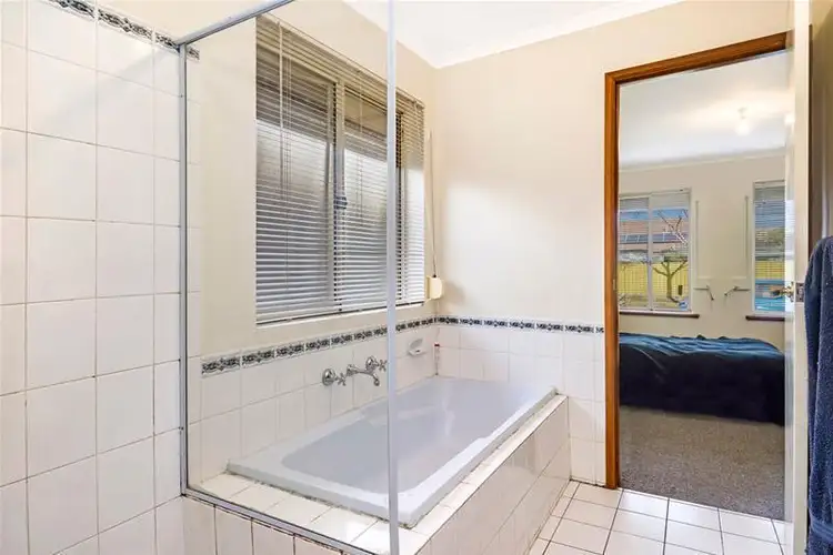 Fifth view of Homely house listing, 19 Casanor Crescent, Paralowie SA 5108