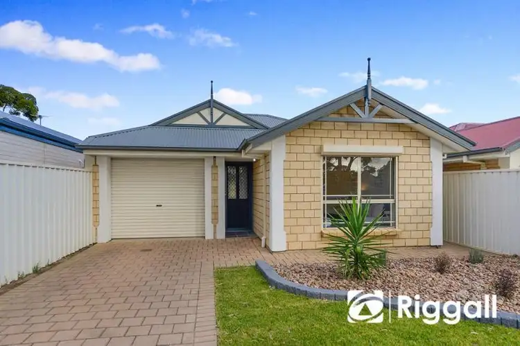 9A Mansfield Road, Northfield SA 5085