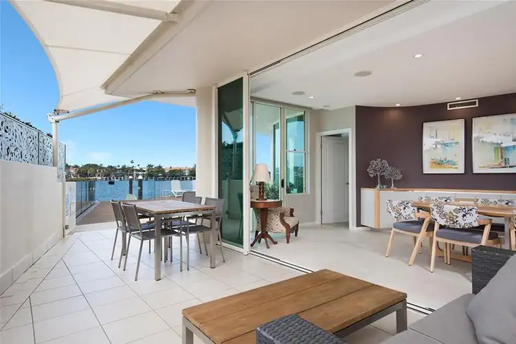 Fourth view of Homely unit listing, 2/49 River Esplanade, Mooloolaba QLD 4557