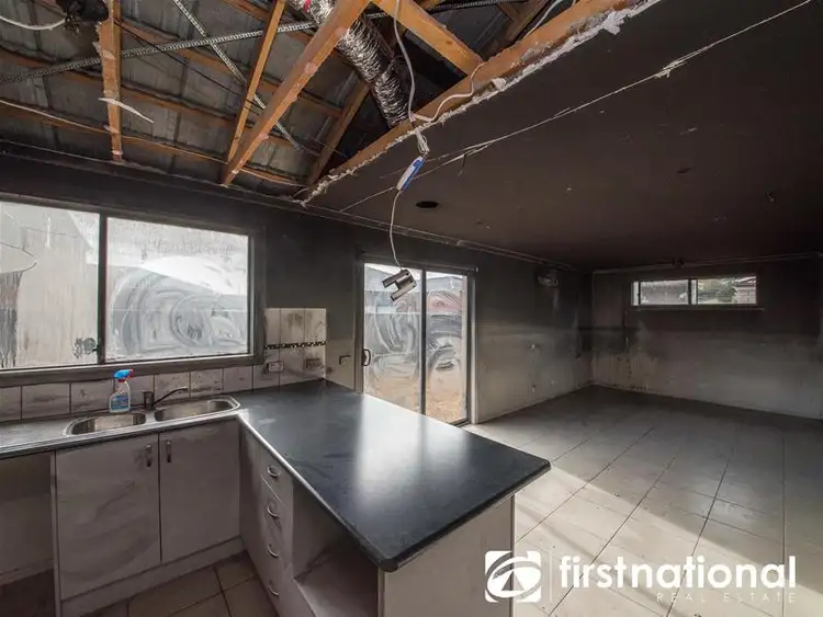 Sixth view of Homely house listing, 2 Mirabelle Street, Pakenham VIC 3810