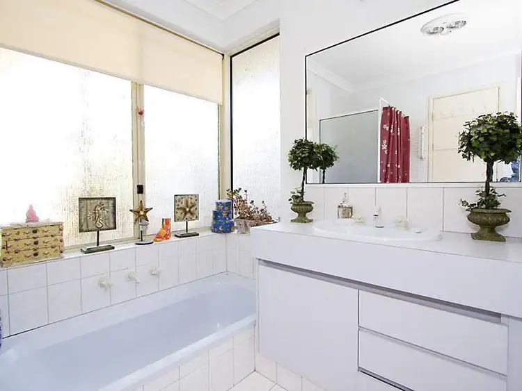 Sixth view of Homely semi-detached listing, 2A Quillen View, Joondalup WA 6027