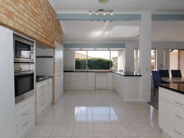 7 Tumba Court, Joondalup WA 6027