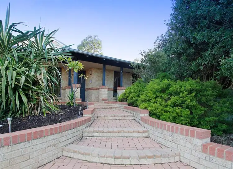 Second view of Homely house listing, 2 Pepin Court, Joondalup WA 6027