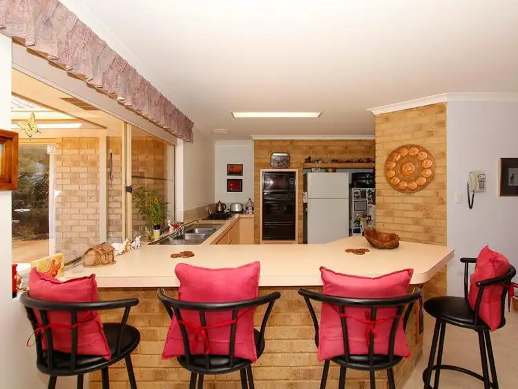 Sixth view of Homely house listing, 6 Sebago Court, Joondalup WA 6027