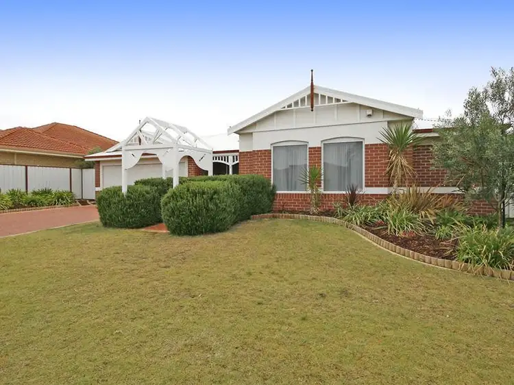 Second view of Homely house listing, 2 Manitoba Court, Joondalup WA 6027