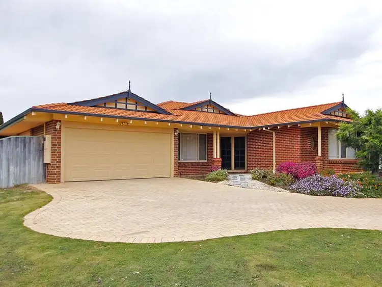 28 Naturaliste Boulevard, Iluka WA 6028