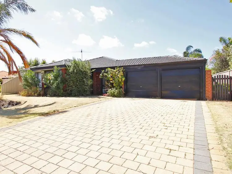 25 St Stephens Crescent, Tapping WA 6065