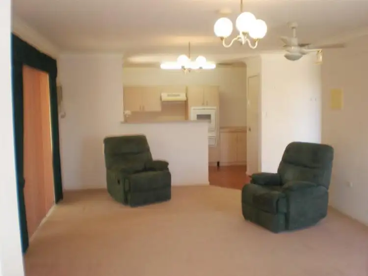Fifth view of Homely villa listing, 7/7 Tulare Turn, Joondalup WA 6027