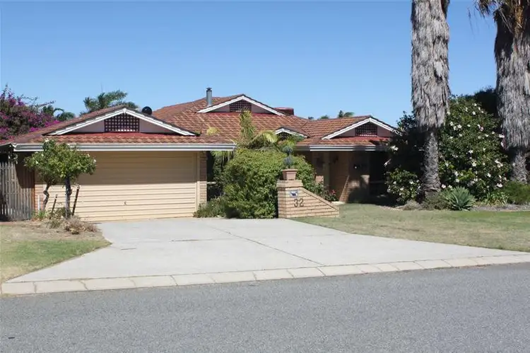 Second view of Homely house listing, 32 Silkeborg Crescent, Joondalup WA 6027