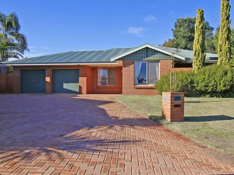 8 Iseo Place, Joondalup WA 6027