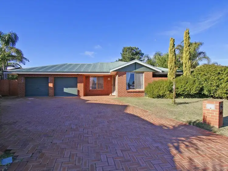 Second view of Homely house listing, 8 Iseo Place, Joondalup WA 6027