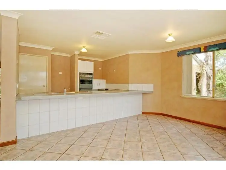 Sixth view of Homely house listing, 11 Manito Court, Joondalup WA 6027