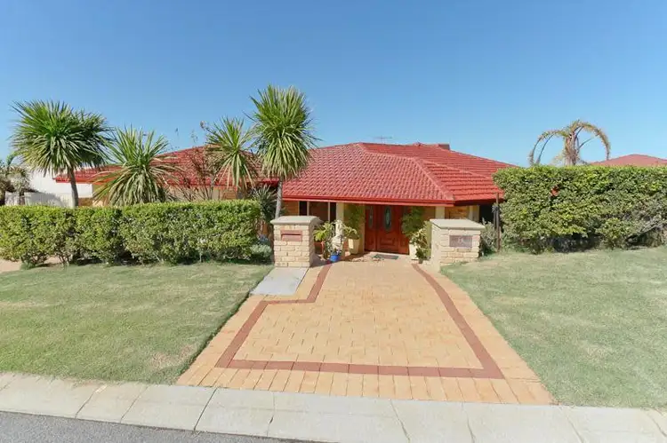 15 Coatbridge Circuit, Kinross WA 6028