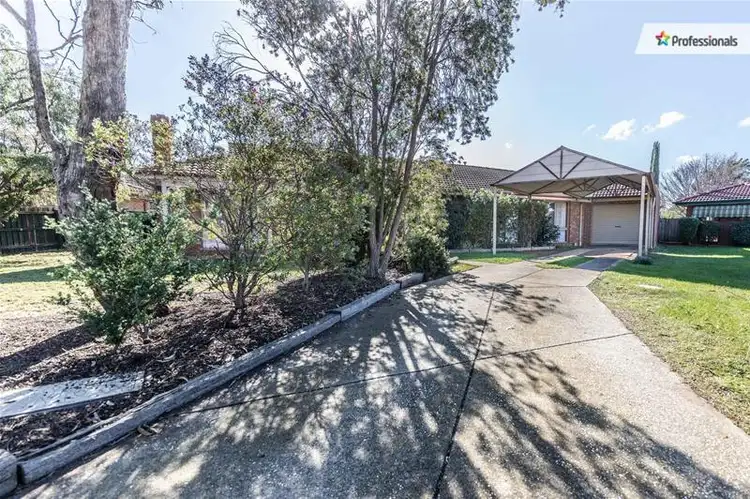 4 Tarwin Court, Brookfield VIC 3338