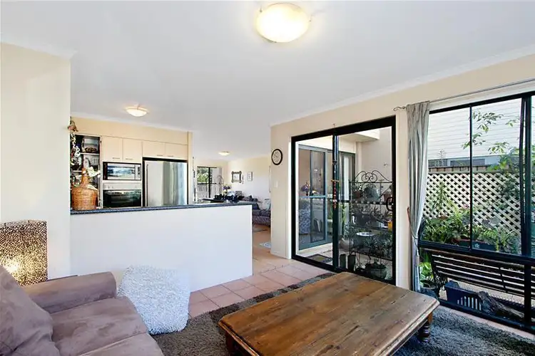 Fourth view of Homely semi-detached listing, 18/18 Tallebudgera Creek Road, Burleigh Heads QLD 4220