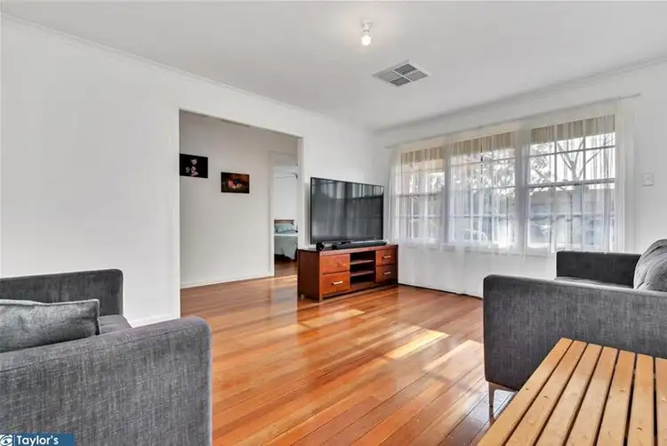 Fifth view of Homely house listing, 7 Beaumont Court, Para Hills West SA 5096