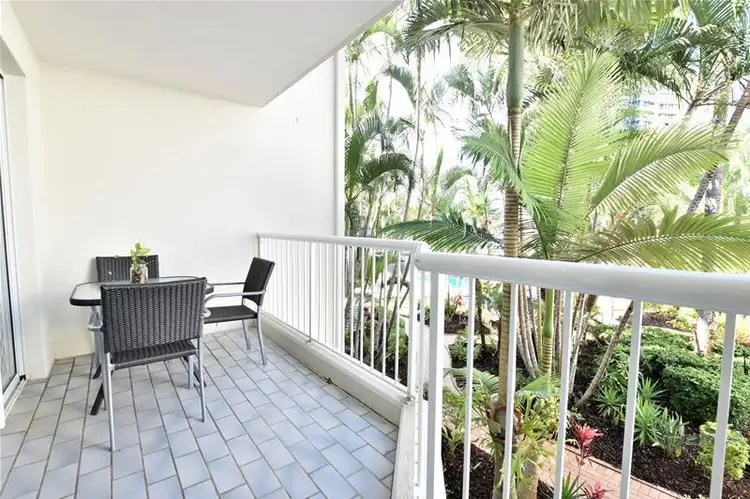 23/1 Cronin Avenue, Main Beach QLD 4217
