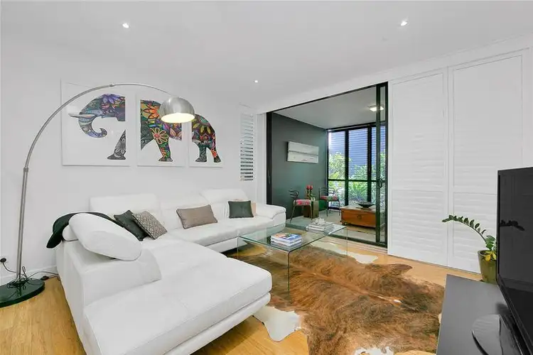 Fourth view of Homely apartment listing, 304/10 Pidgeon Close, West End QLD 4101