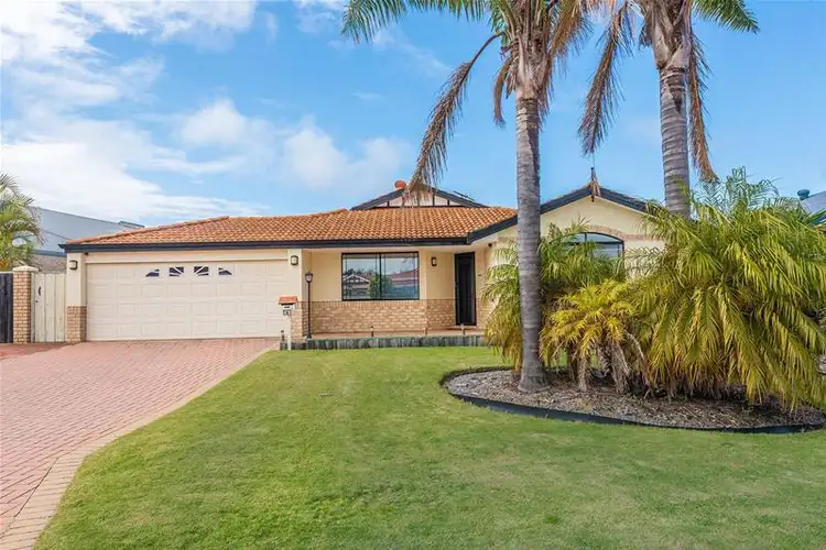 4 Devlin Grove, Landsdale WA 6065