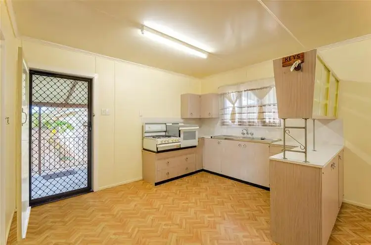 Fifth view of Homely house listing, 2 Parsloe Street, Svensson Heights QLD 4670