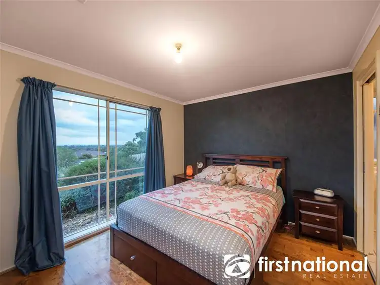 Sixth view of Homely house listing, 4 Christopher Close, Pakenham VIC 3810